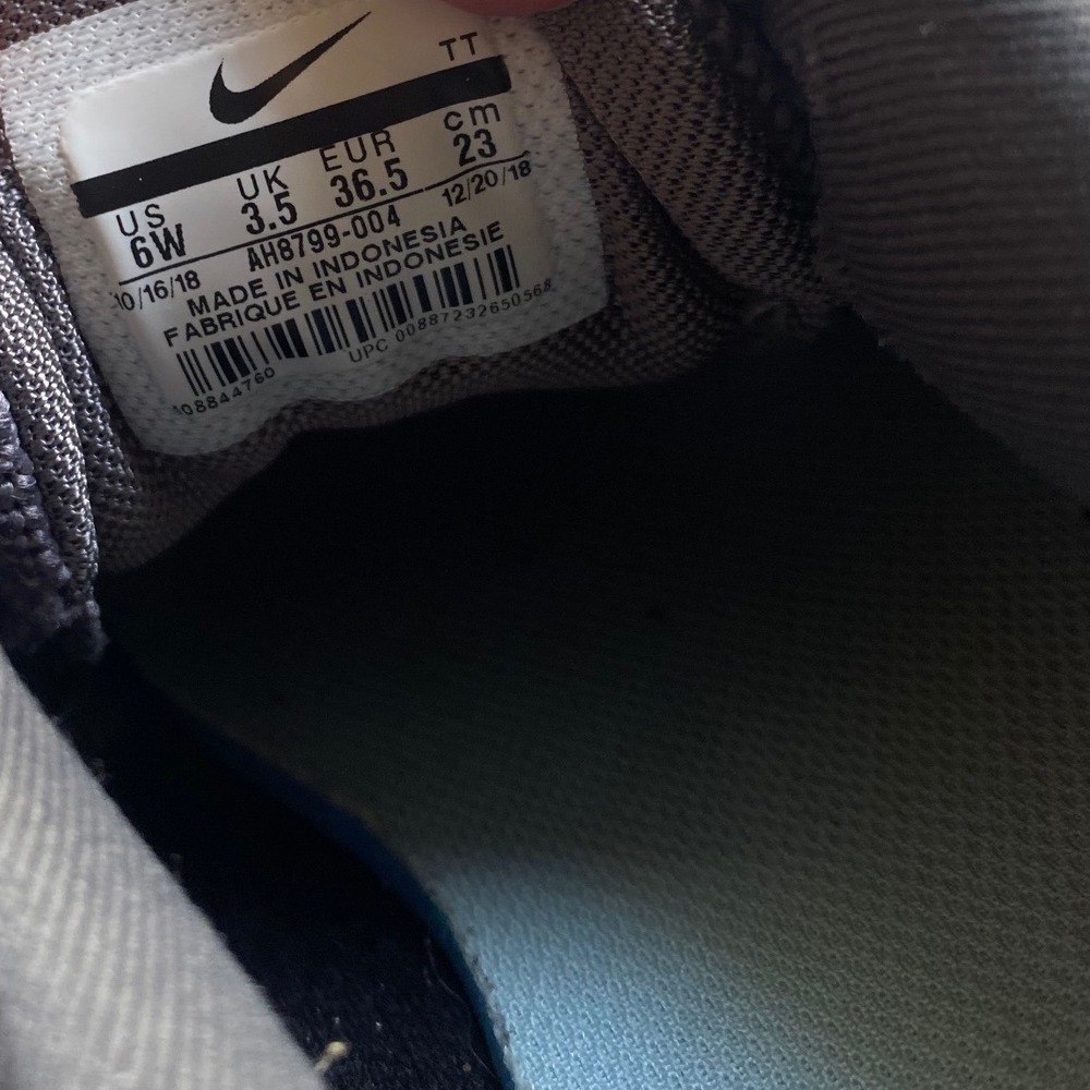 Nike Running‎ Shoes Lightweight Athletic Gray Sneaker Women's Size 6 Preown Nice - Picture 2 of 6